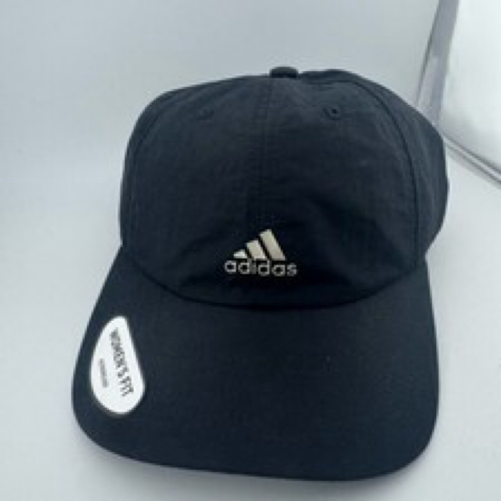 Adidas Aero Fitted Black Women's Fit Cap NEW